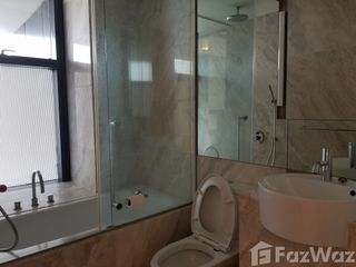 For rent 2 bedrooms condo in Sathon, Bangkok