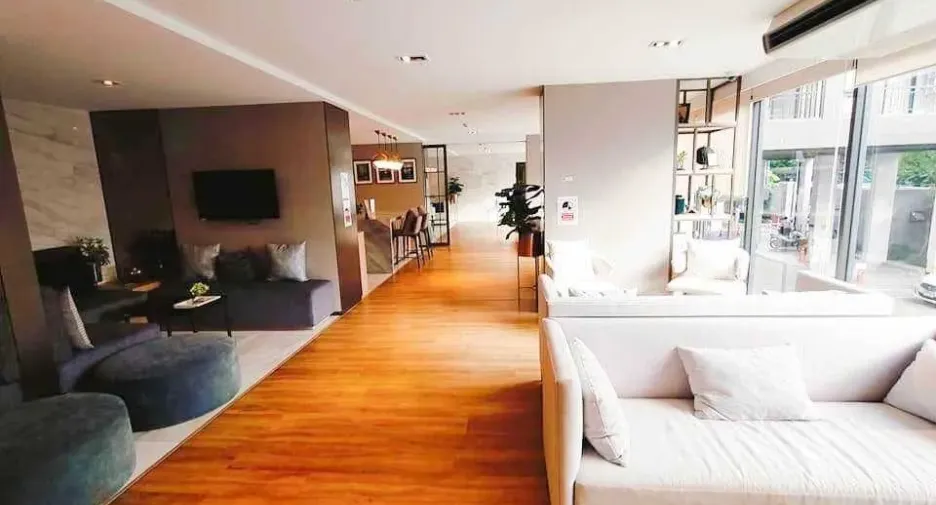 For rent 2 bedrooms condo in Bang Na, Bangkok