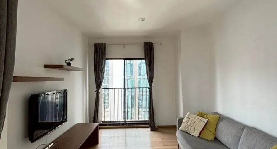 Condo en alquiler de 2 habitaciones en Khlong Toei, Bangkok