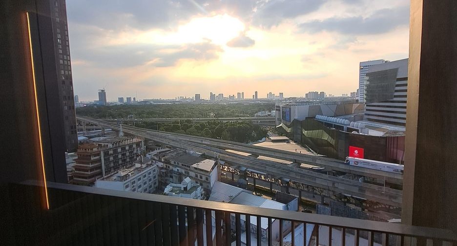 出租 2 卧室 公寓 在 Chatuchak, 曼谷