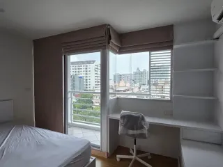 Condo en alquiler de 1 habitaciones en Phra Khanong, Bangkok
