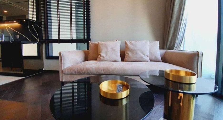 For rent 2 bedrooms condo in Khlong Toei, Bangkok