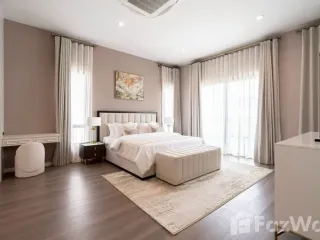 出租 5 卧室 独立屋 在 Bang Phli, Samut Prakan
