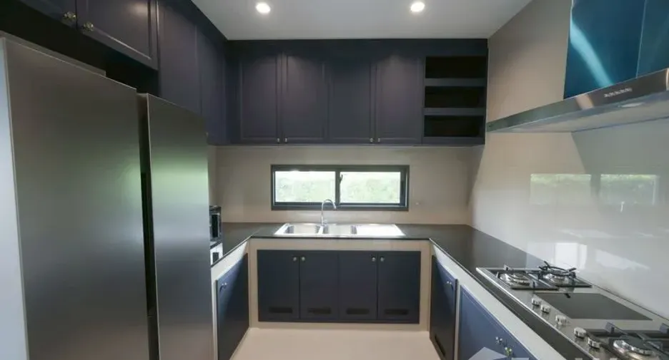 For rent 5 bedrooms house in Bang Phli, Samut Prakan