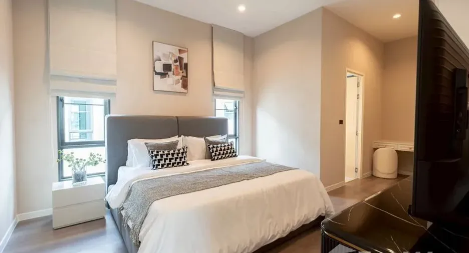 For rent 5 bedrooms house in Bang Phli, Samut Prakan