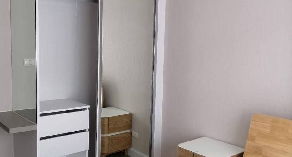 For rent 1 bed condo in Huai Khwang, Bangkok