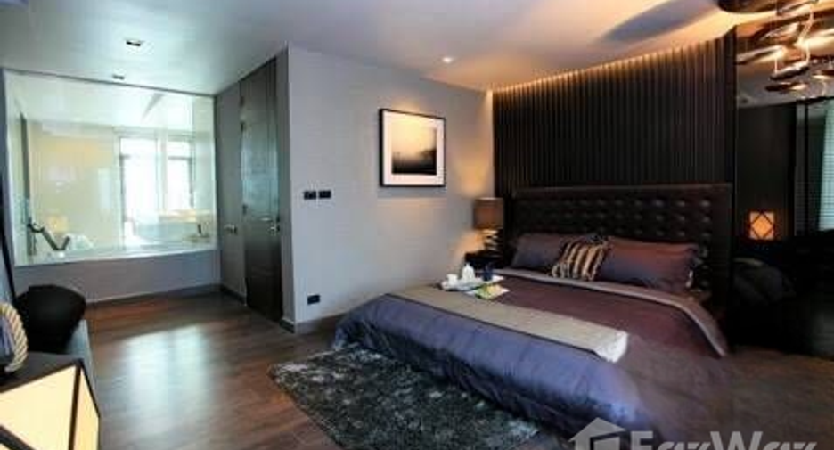 For rent 3 bedrooms house in Watthana, Bangkok