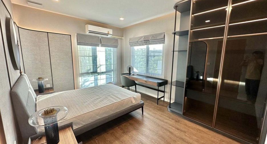 Аренда 4 спальни дом в Bang Phli, Самутпракан