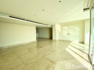 À louer 3 chambres condo à Sathon, Bangkok