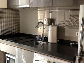 Condo en alquiler de 1 habitaciones en Huai Khwang, Bangkok