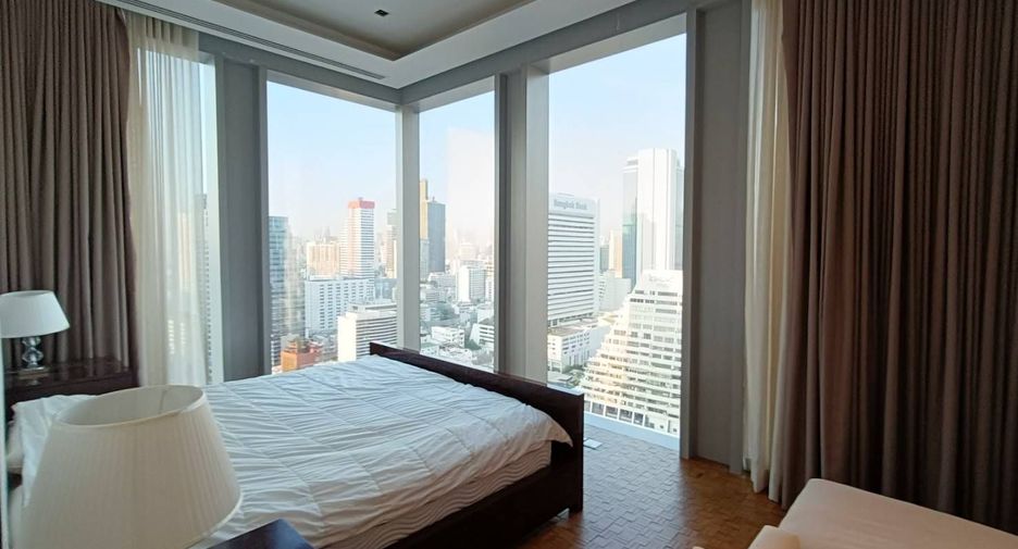 For rent 3 ベッドルーム condo in Sathon, Bangkok