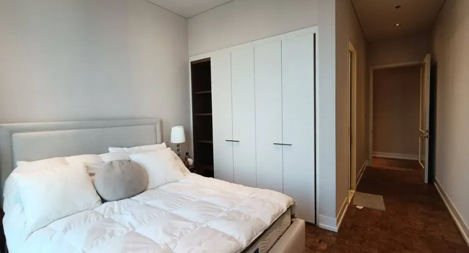 For rent 3 ベッドルーム condo in Sathon, Bangkok