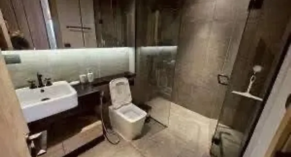 Condo en alquiler de 2 habitaciones en Watthana, Bangkok