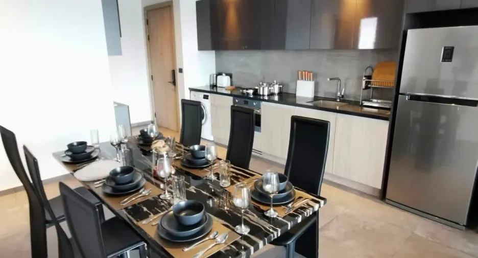 Condo en alquiler de 2 habitaciones en Watthana, Bangkok