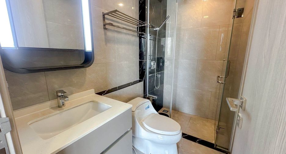 For rent studio condo in Huai Khwang, Bangkok
