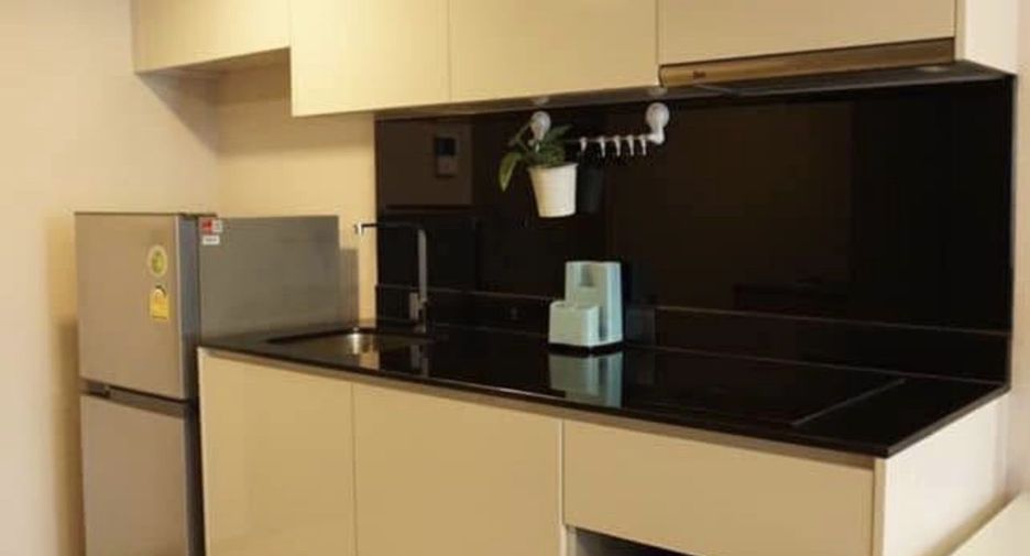 For rent 1 bed condo in Pathum Wan, Bangkok