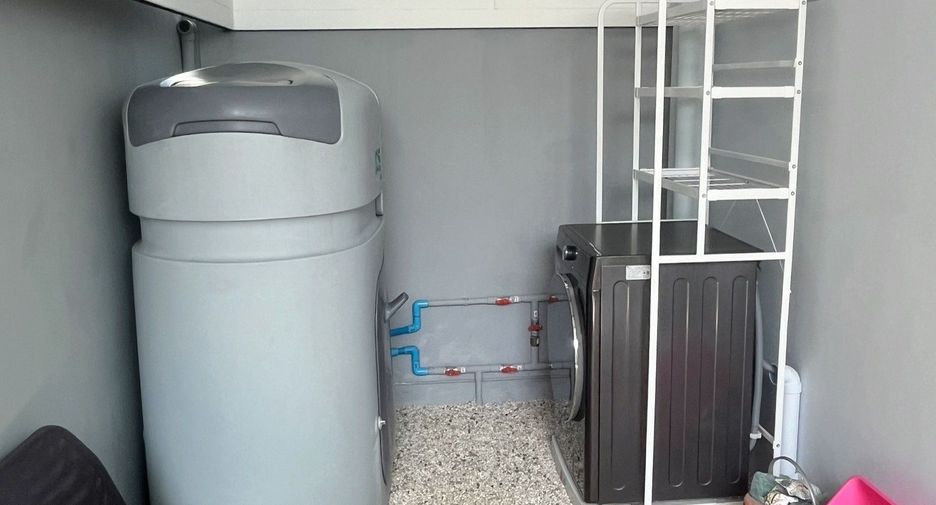 For rent 1 bed townhouse in Prawet, Bangkok