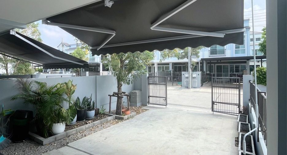 For rent 1 bed townhouse in Prawet, Bangkok