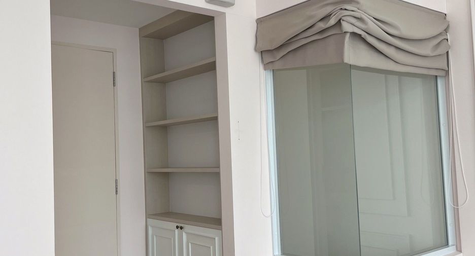 For rent 1 bed townhouse in Prawet, Bangkok