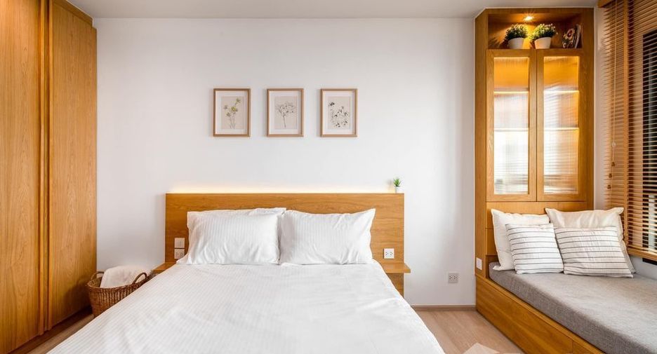 For rent studio condo in Pathum Wan, Bangkok