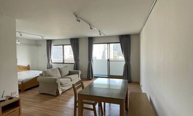 For rent スタジオ condo in Khlong Toei, Bangkok
