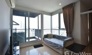 For rent 2 bedrooms condo in Sathon, Bangkok