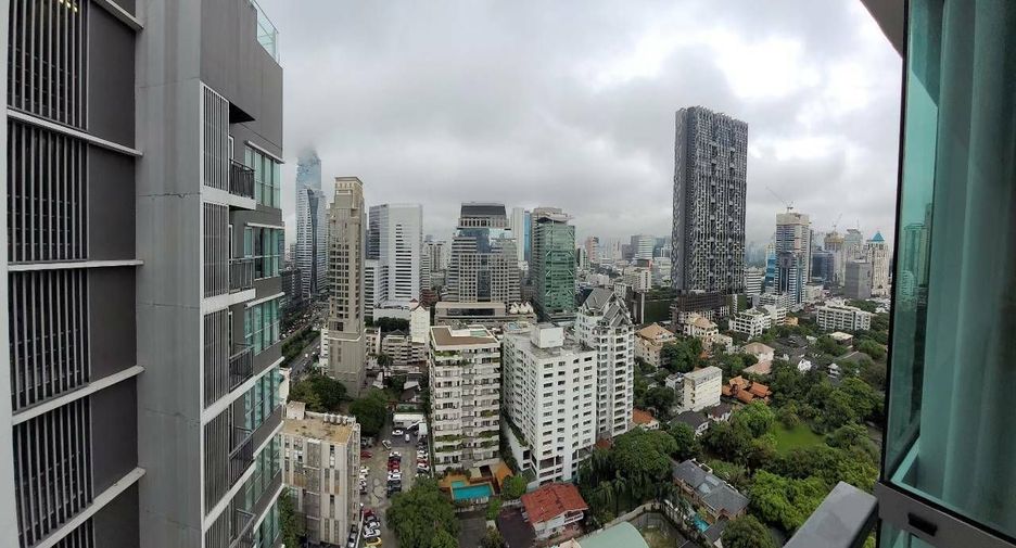 Condo en alquiler de 1 habitaciones en Sathon, Bangkok