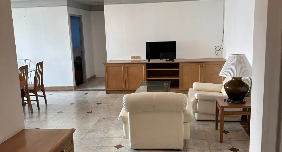 For rent 1 bed apartment in Sathon, Bangkok