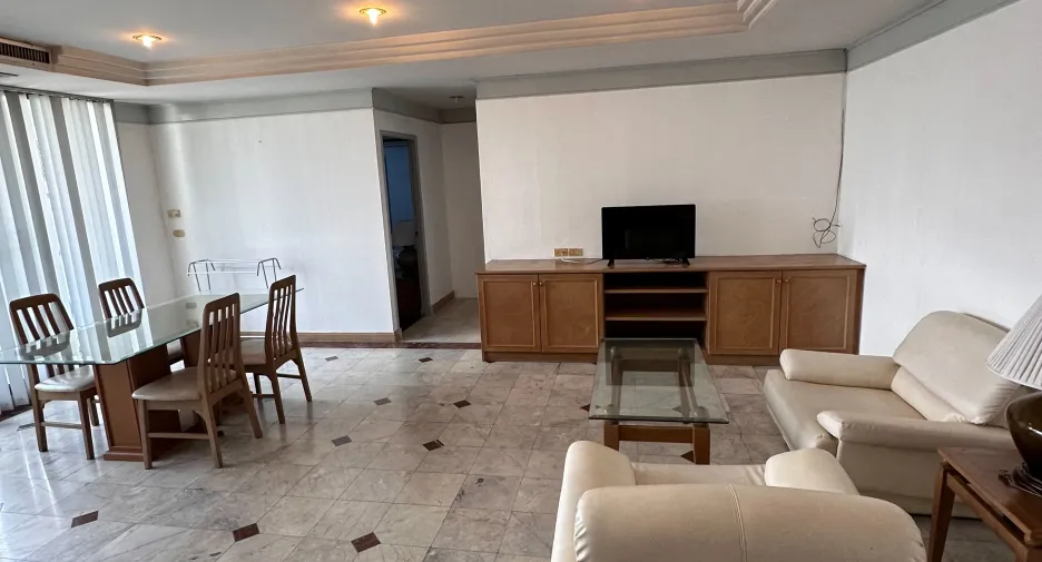 For rent 1 bed apartment in Sathon, Bangkok