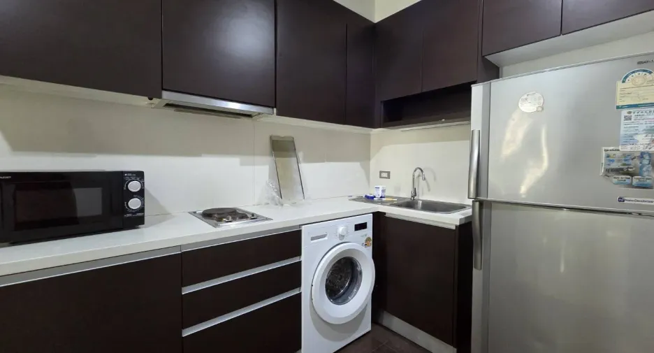 For rent 2 bedrooms condo in Watthana, Bangkok