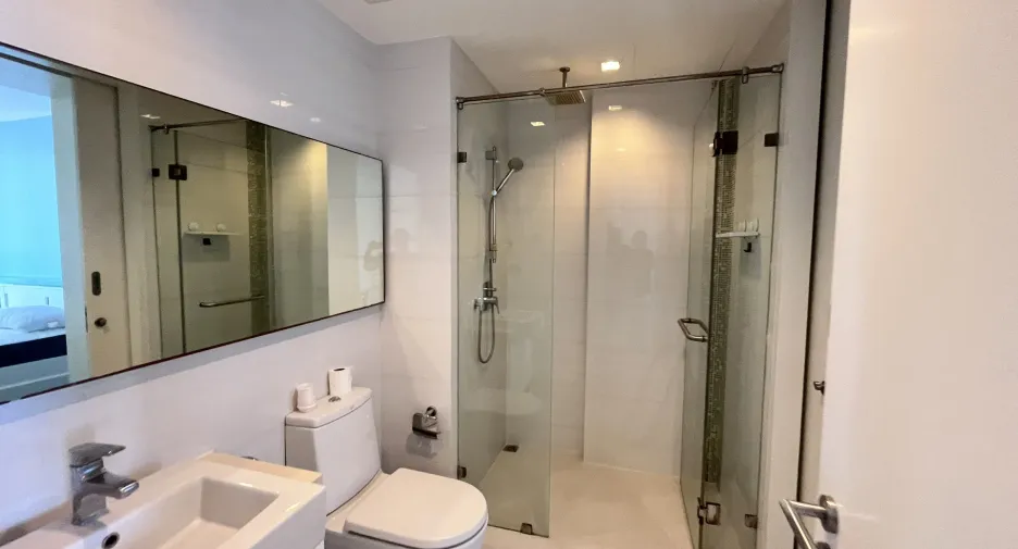 For rent 1 bed condo in Sathon, Bangkok