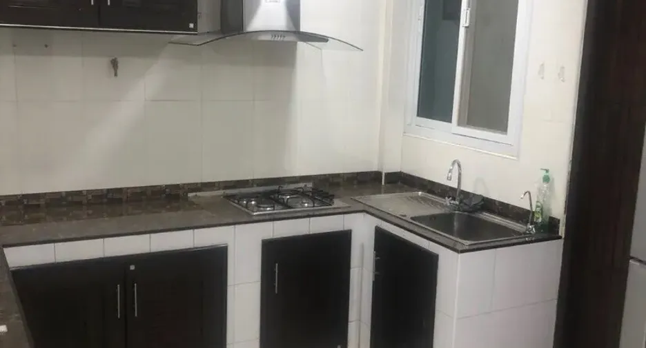For rent 3 bedrooms townhouse in Khlong Toei, Bangkok
