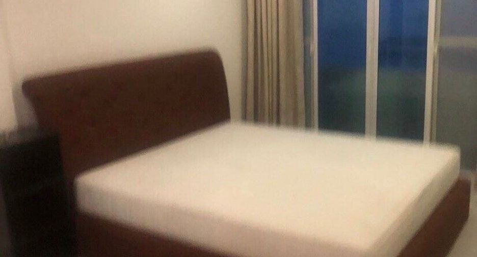 For rent 3 bedrooms townhouse in Khlong Toei, Bangkok