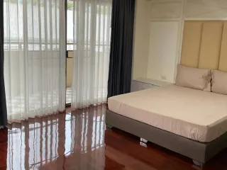 For rent 3 bedrooms apartment in Watthana, Bangkok