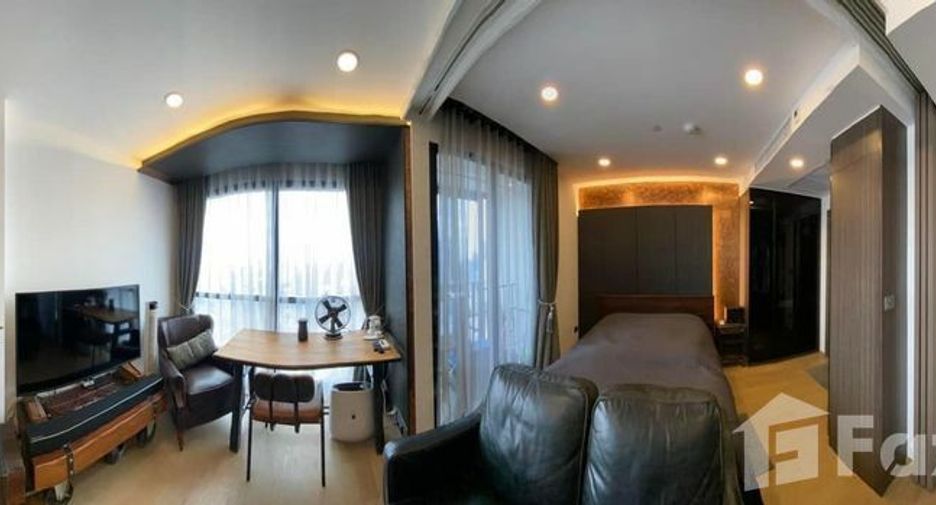For rent 1 bed condo in Bang Rak, Bangkok