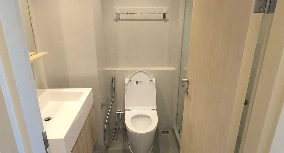 Condo en alquiler de 1 habitaciones en Watthana, Bangkok