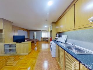 For rent studio condo in Watthana, Bangkok