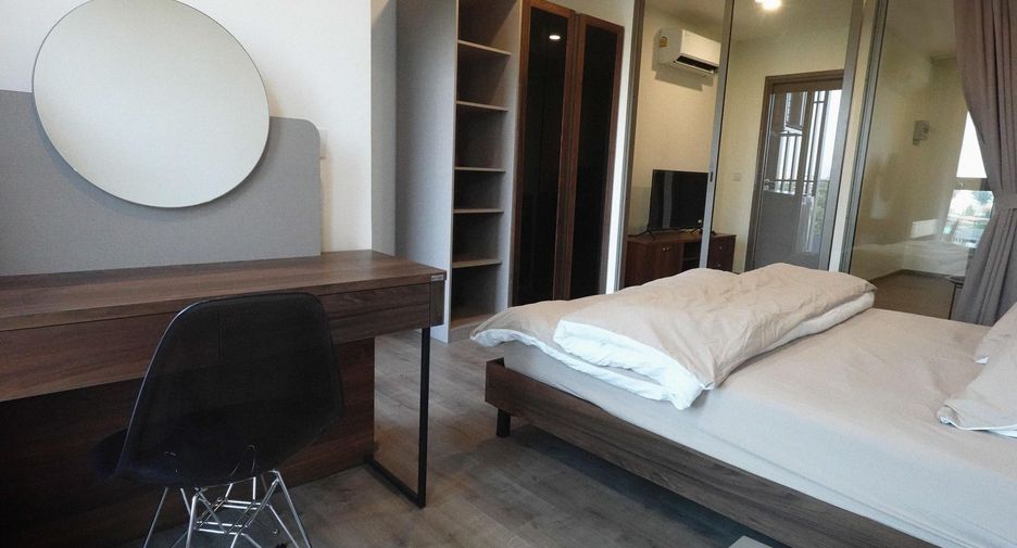 For rent 1 bed condo in Bangkok Noi, Bangkok