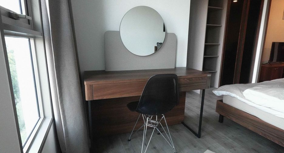 For rent 1 bed condo in Bangkok Noi, Bangkok