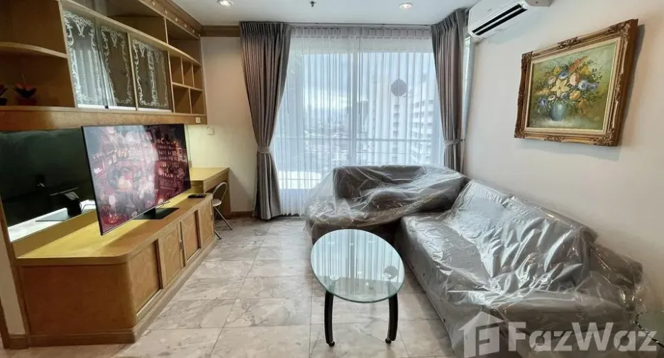 For rent 2 bedrooms condo in Sathon, Bangkok