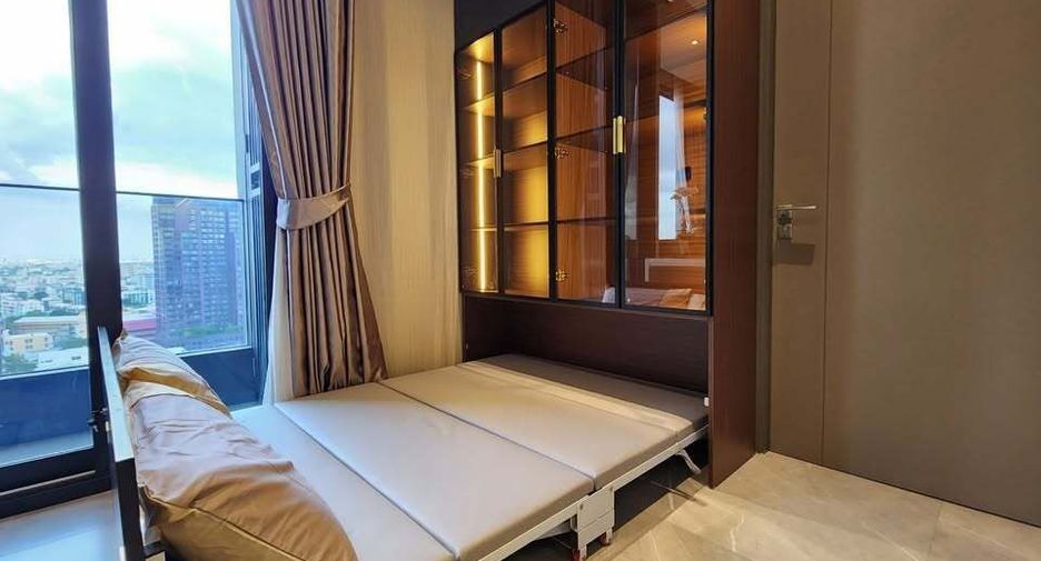 Condo en alquiler de 1 habitaciones en Khlong Toei, Bangkok