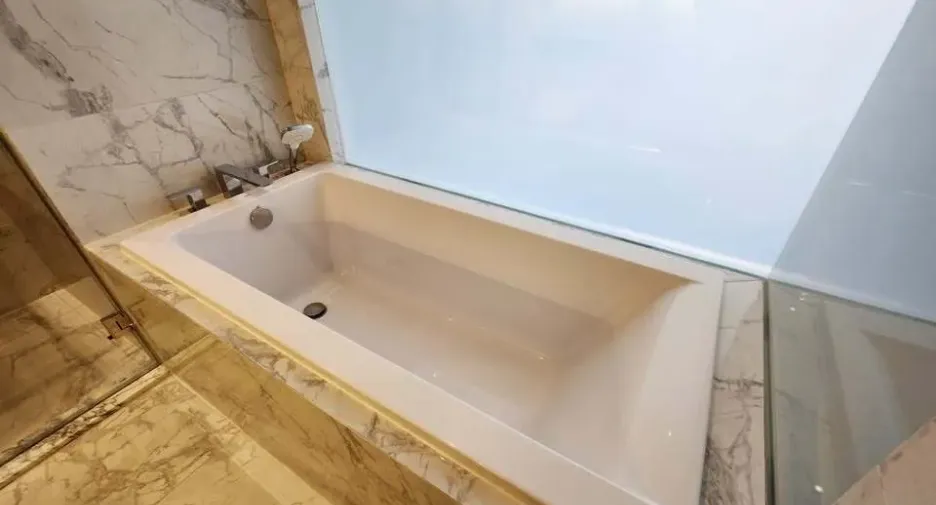 Condo en alquiler de 1 habitaciones en Khlong Toei, Bangkok