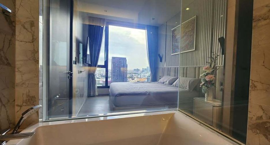 Condo en alquiler de 1 habitaciones en Khlong Toei, Bangkok