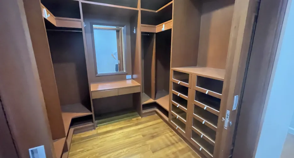 For rent 4 ベッドルーム house in Watthana, Bangkok