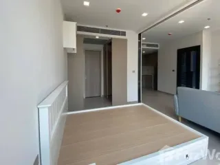 Condo en alquiler de 1 habitaciones en Huai Khwang, Bangkok