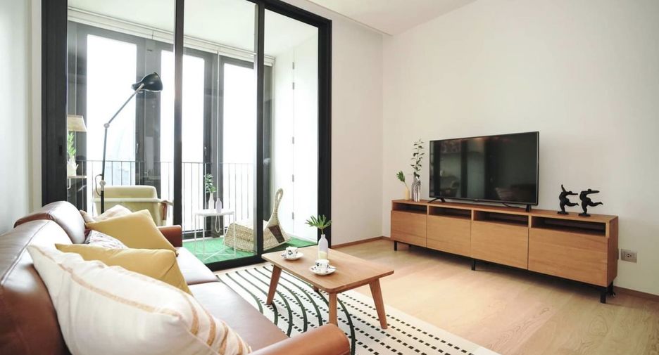 For rent 1 bed condo in Khlong Toei, Bangkok