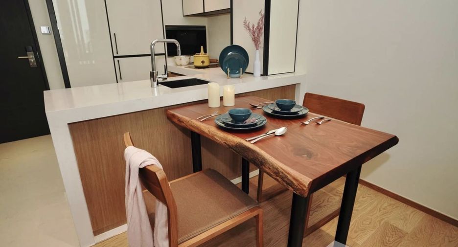 For rent 1 bed condo in Khlong Toei, Bangkok