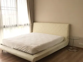 For rent 2 bedrooms condo in Chatuchak, Bangkok