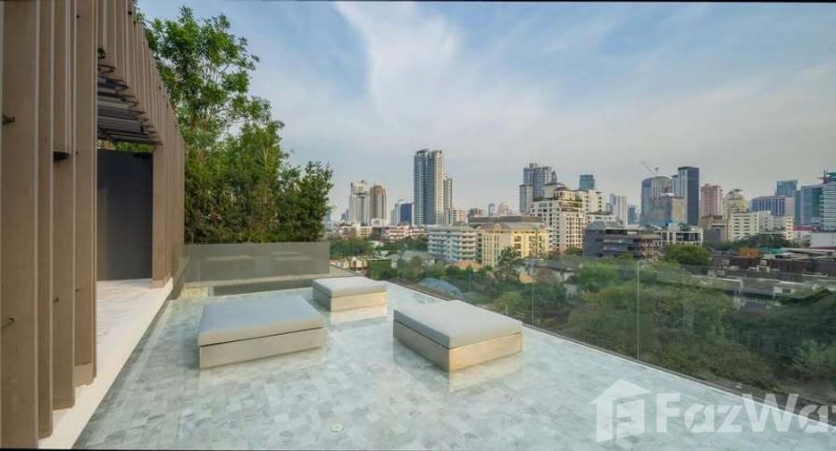 For rent 2 bedrooms condo in Watthana, Bangkok