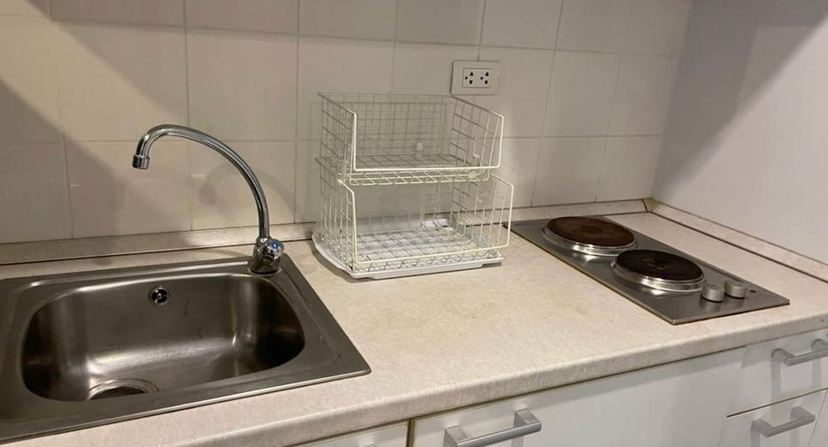 Condo en alquiler de 1 habitaciones en Watthana, Bangkok